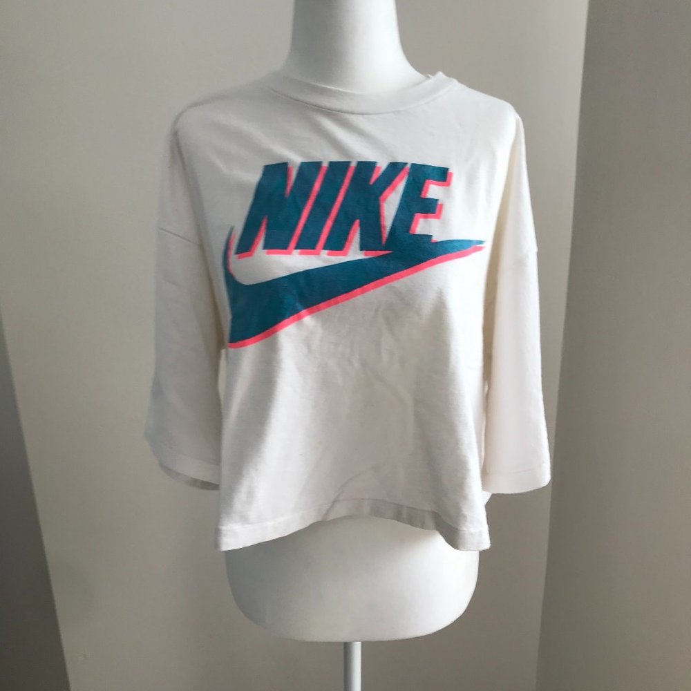 90’s Vintage Nike Crop Top